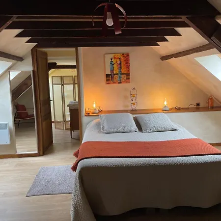 Du Marais Bed & Breakfast