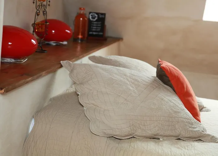 Du Marais Bed & Breakfast